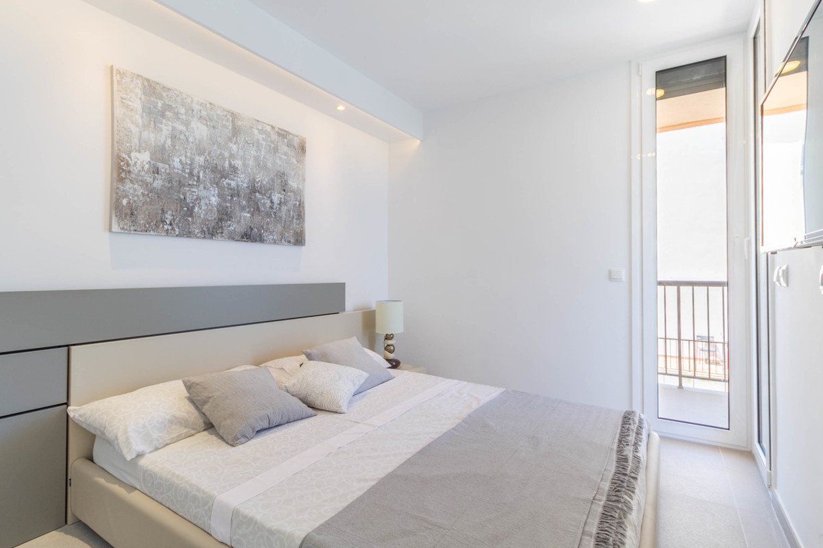Designer Apartment am Meer in Santa Ponsa