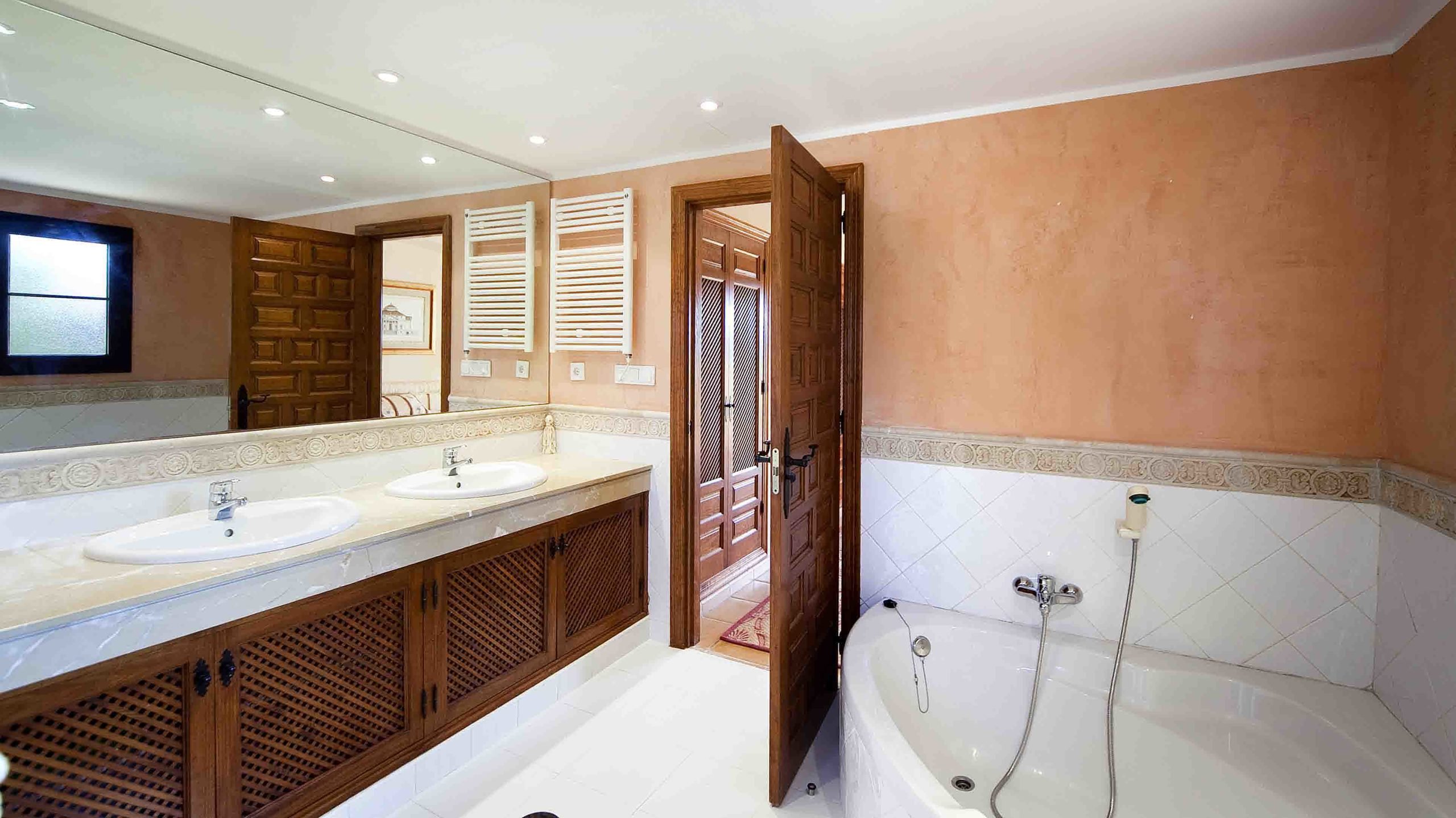 Acogedor chalet en residencia de golf de lujo en Nova Santa Ponsa