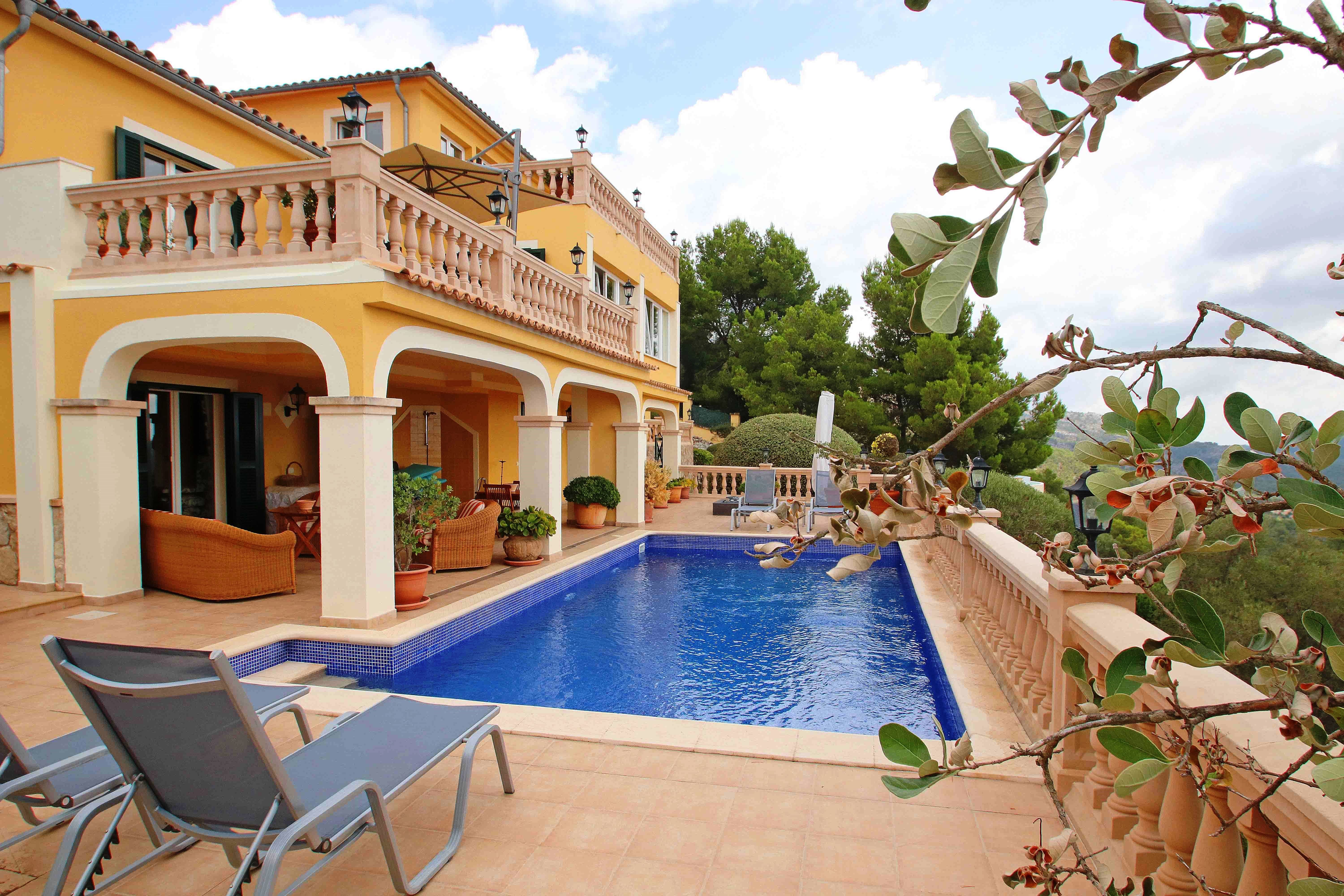 Casa mediterránea con vistas panorámicas en Son Font