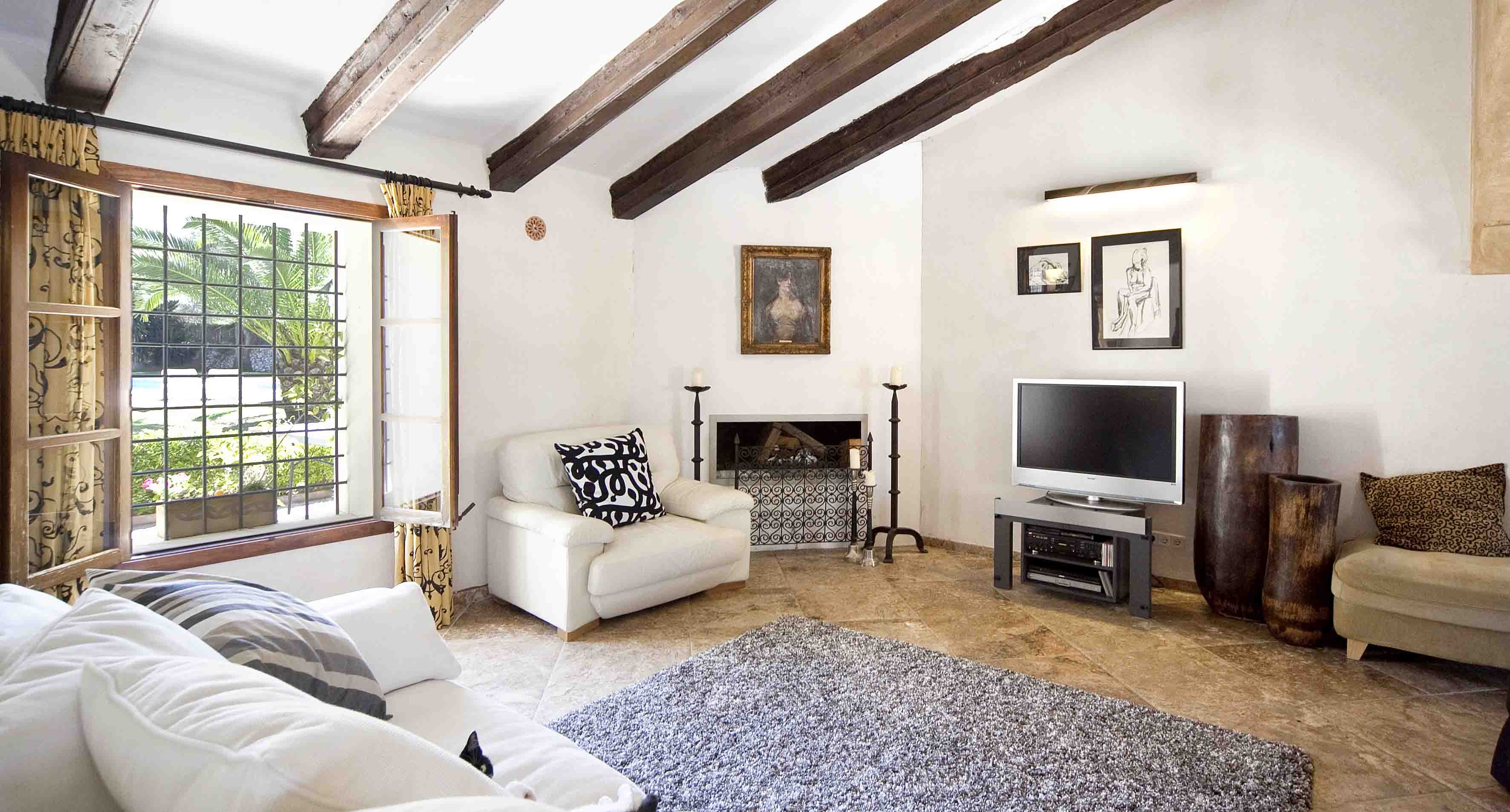 Exclusiva mansión con piscina en Santa Eugenia