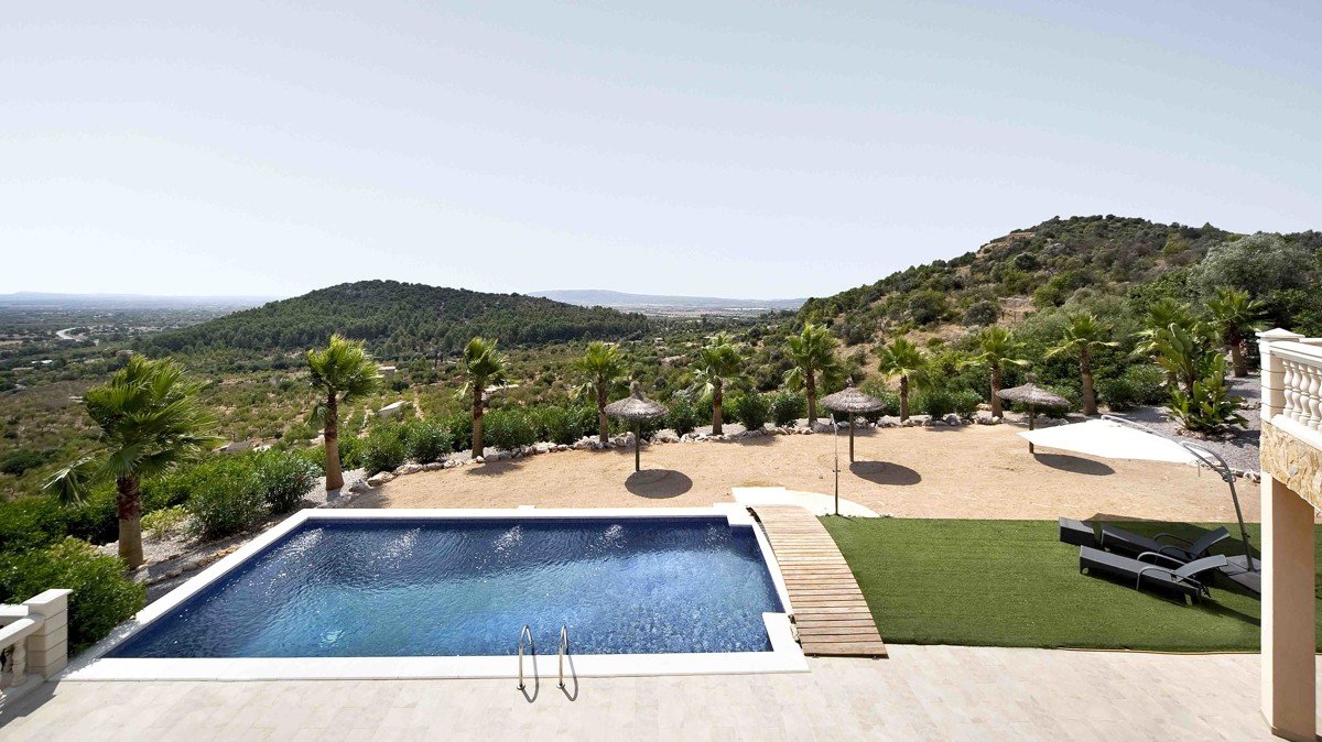 Representativa finca en Alaró en parcela de 50.000 m²