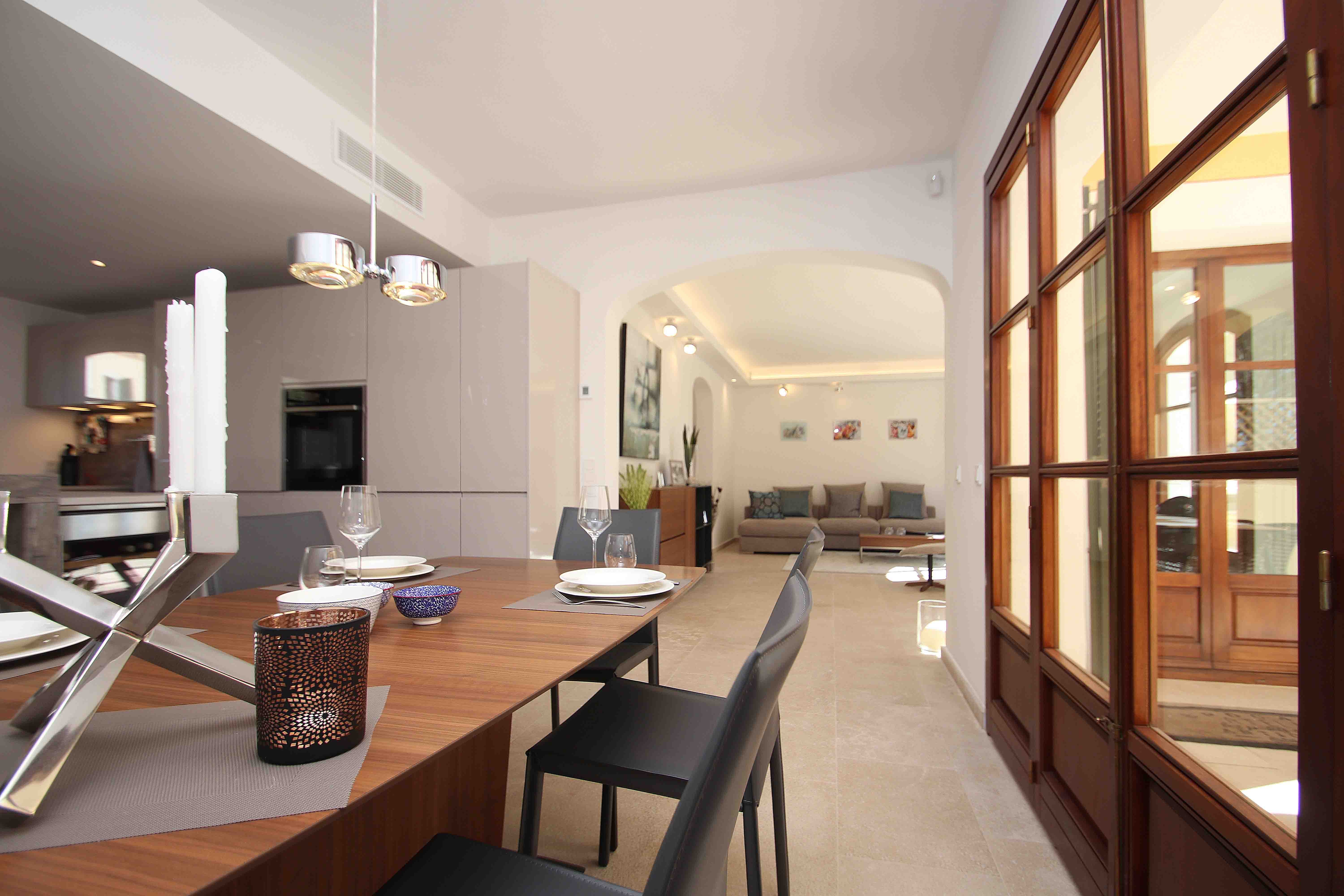 Casa adosada en complejo de lujo en primera linea del mar en Nova Santa Ponsa