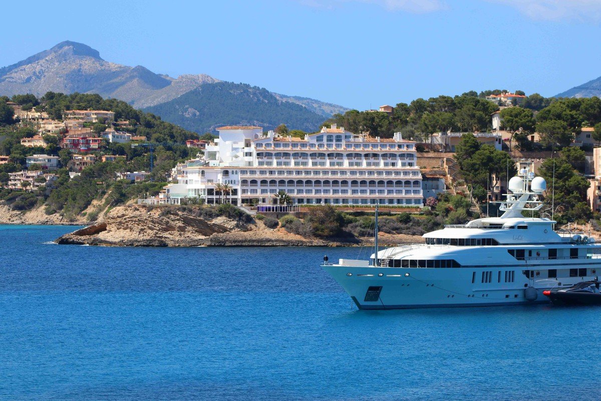 Apartment with access to beach in Santa Ponsa