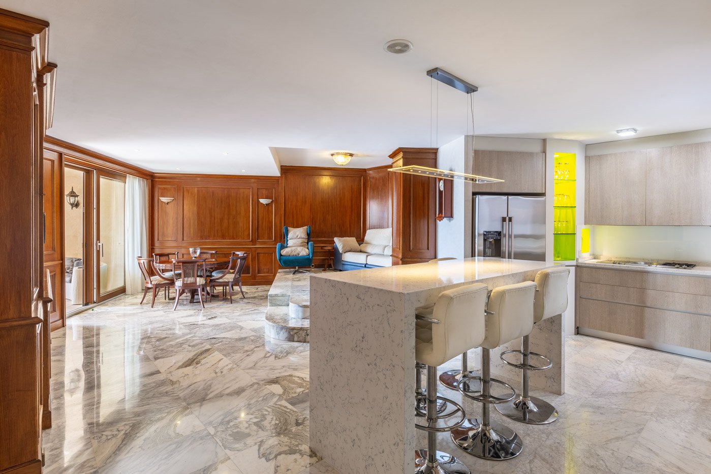 Spacious luxury apartment with sea view in Palma- Paseo Maritimo