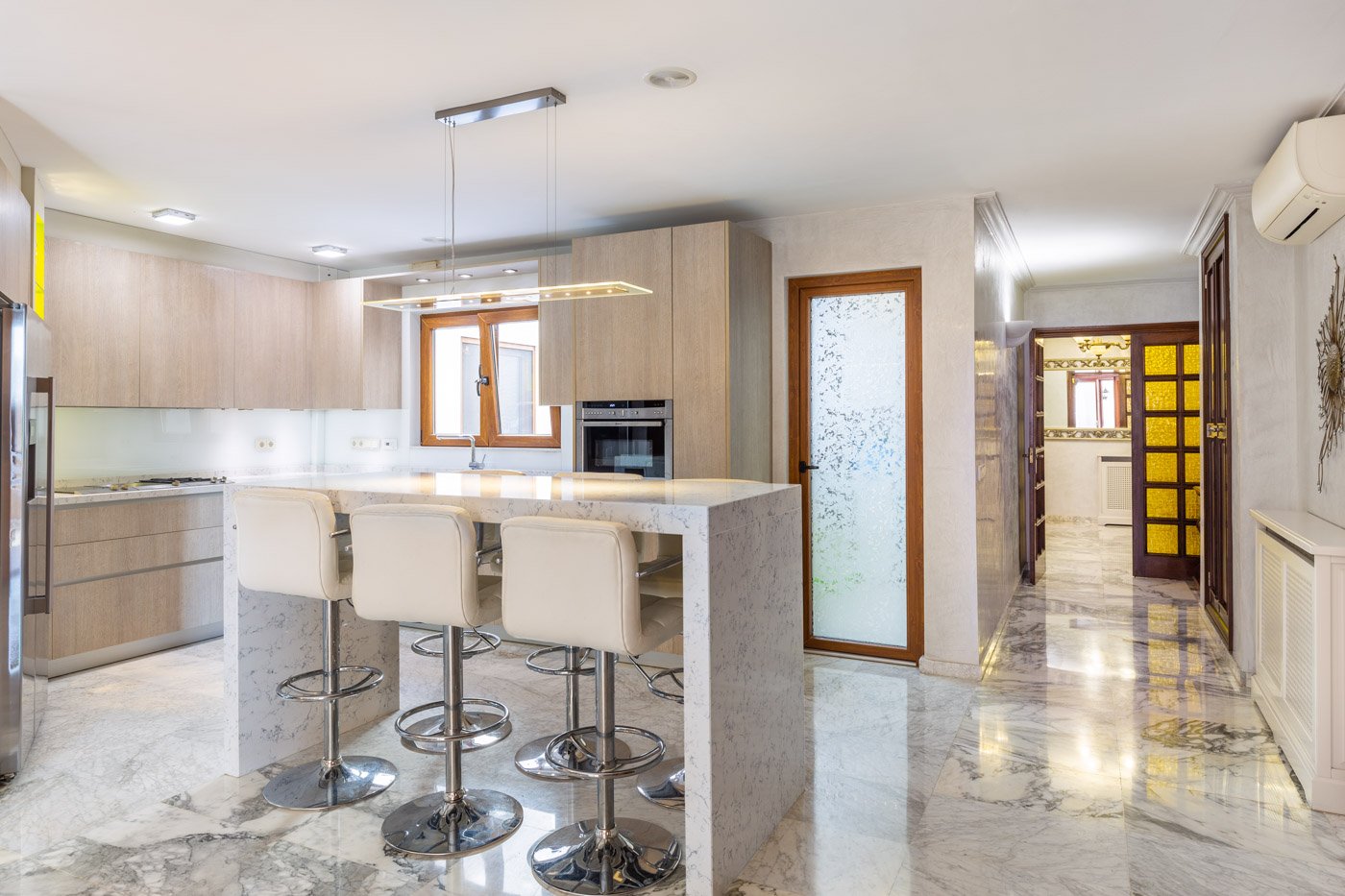 Spacious luxury apartment with sea view in Palma- Paseo Maritimo