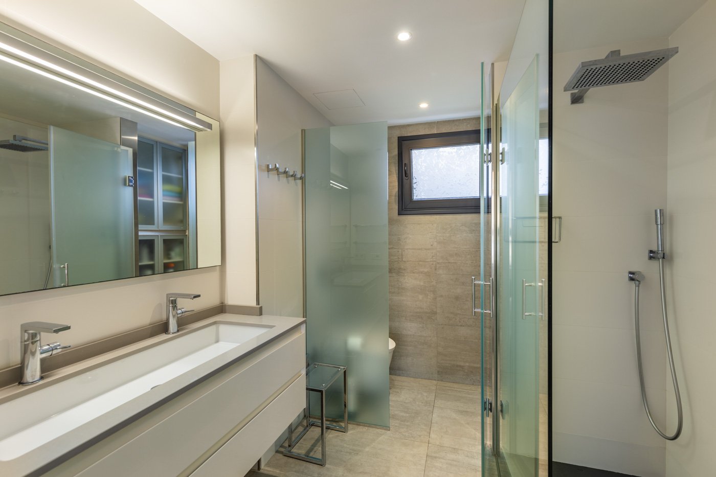 Spacious luxury apartment with sea view in Palma- Paseo Maritimo