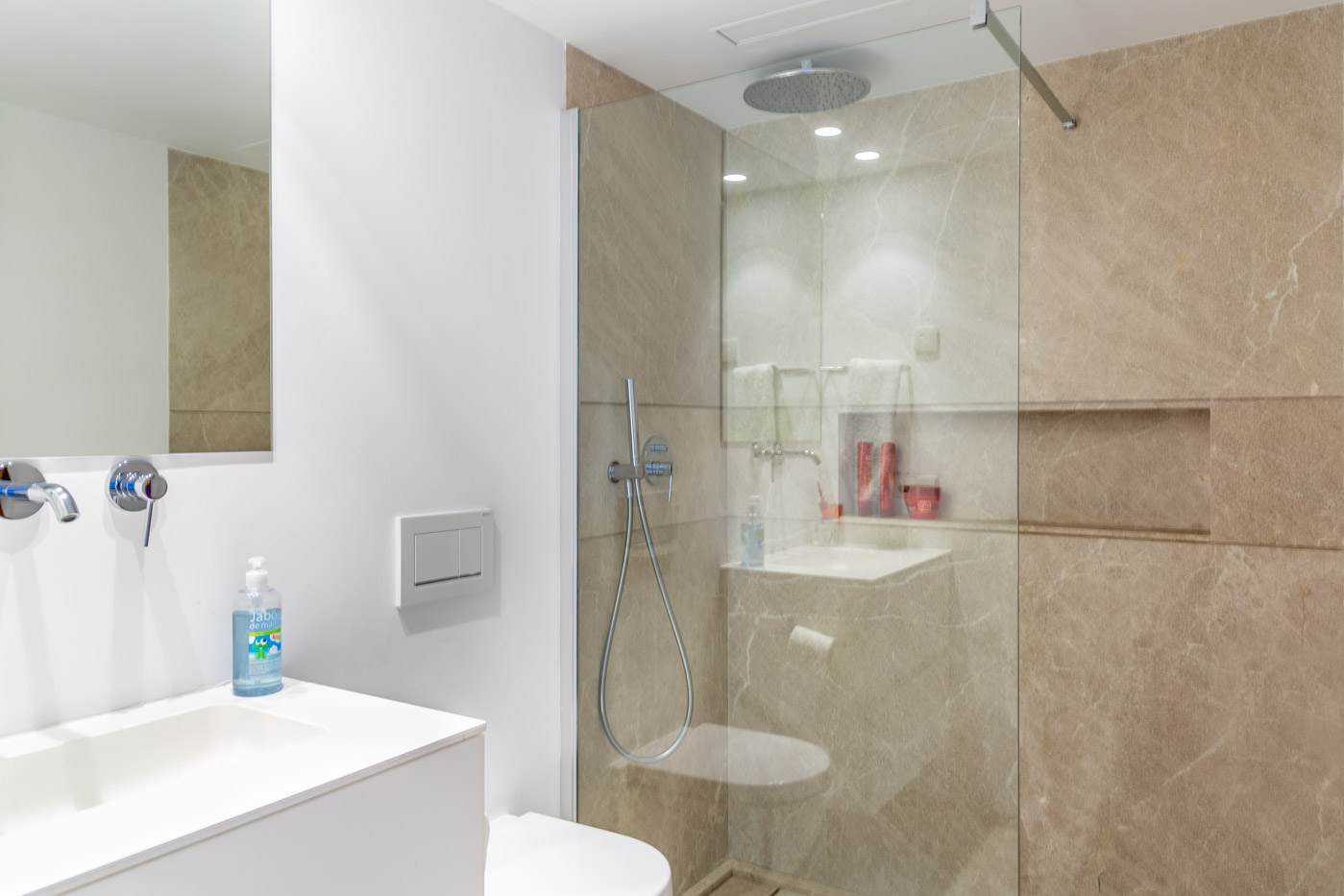 Luxury townhouse in Nova Santa Ponsa