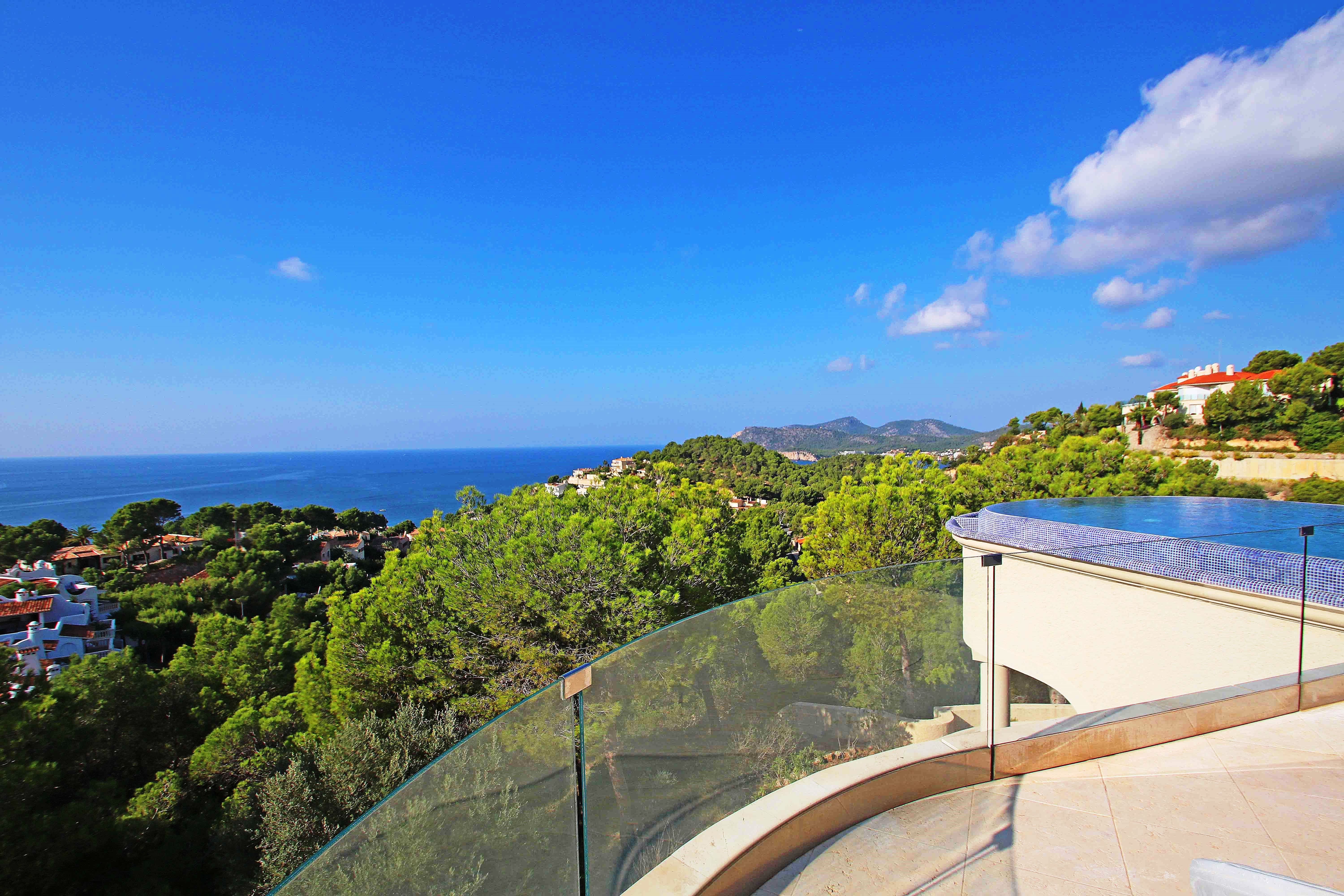 Luxusimmobilie in traumhafter Lage mit atemberaubendem Meerblick in Costa de la Calma