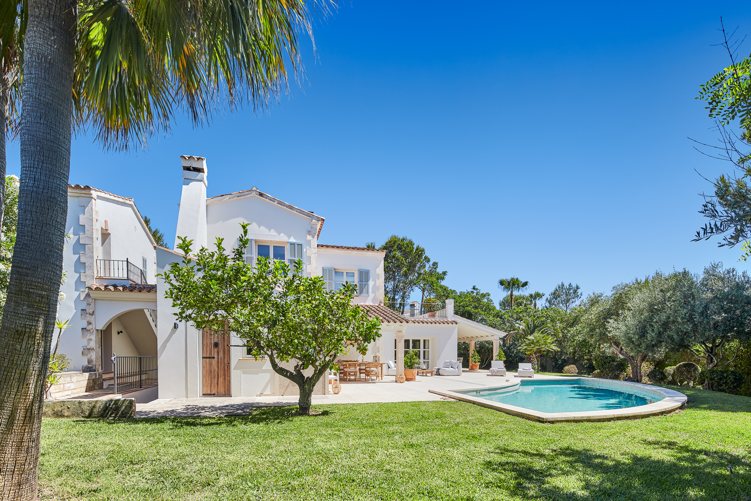 Dos casas de lujo en Nova Santa Ponsa