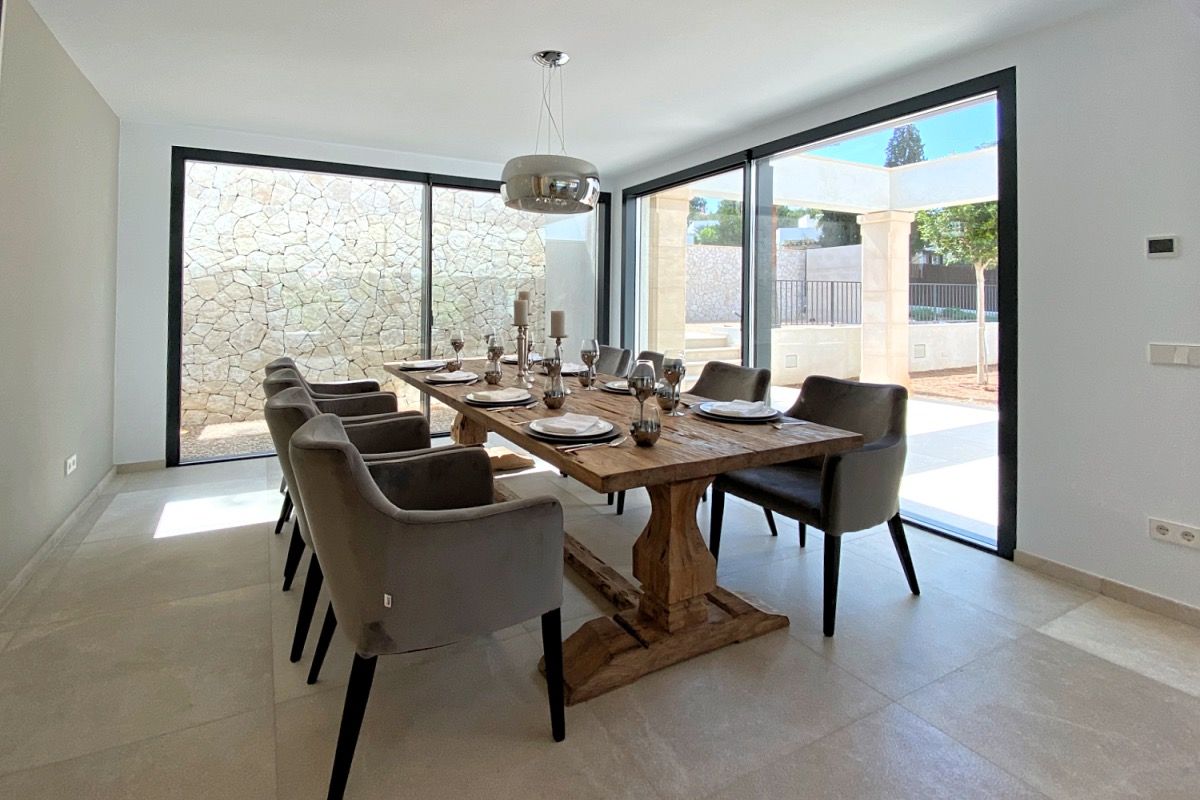 Nueva villa de lujo en Nova Santa Ponsa