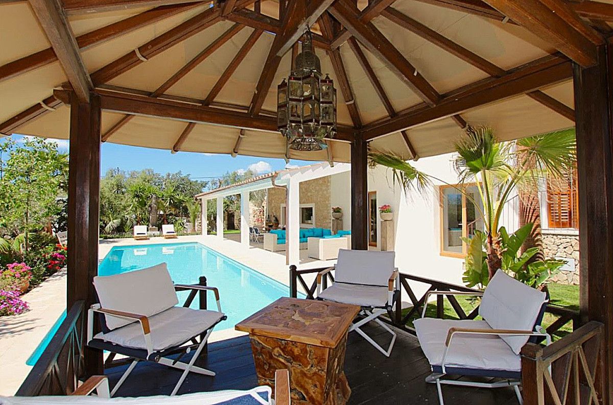 Villa de lujo en pueblo Calvià