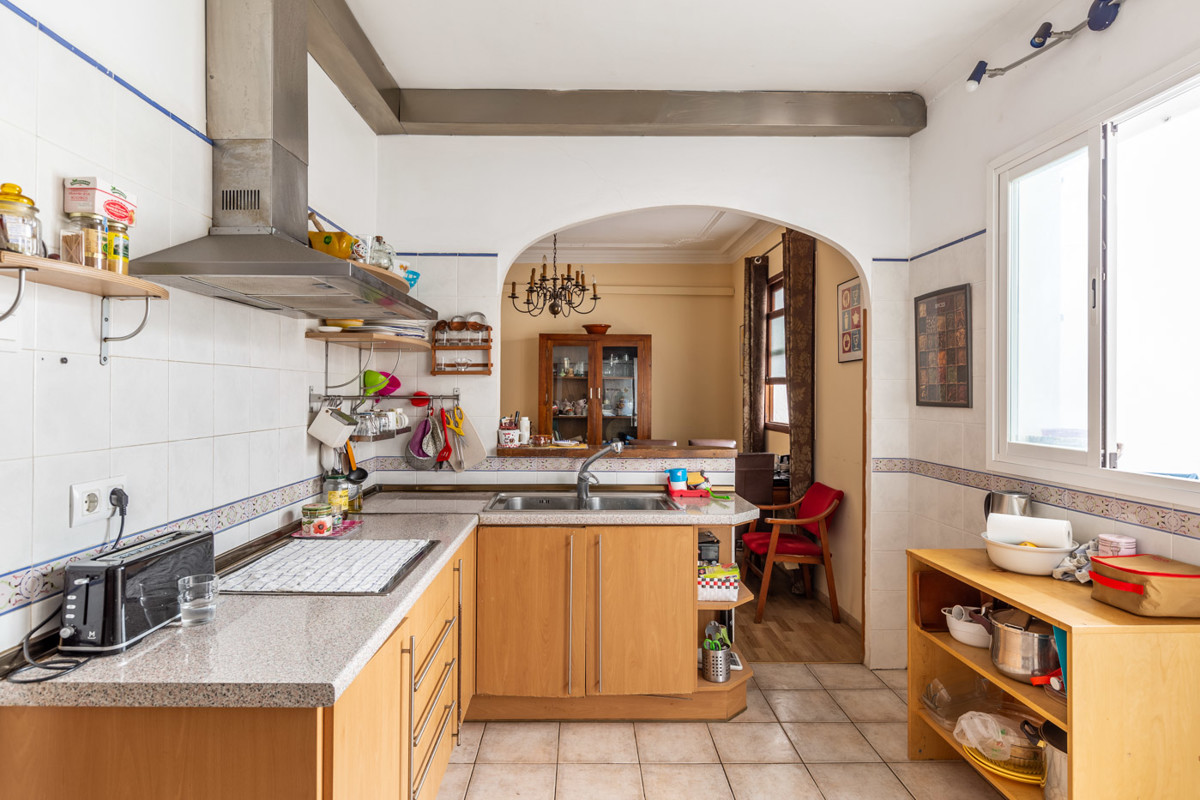 Flat in sought-after old town location Palma de Mallorca