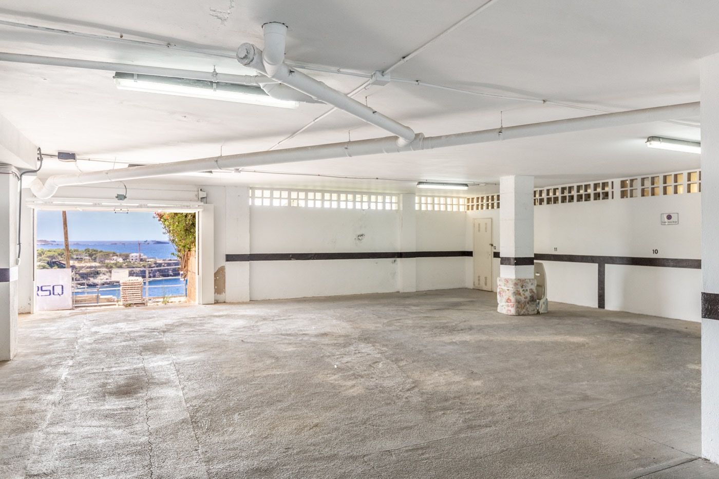 Luxury Apartment at the sea front residence in Santa Ponsa