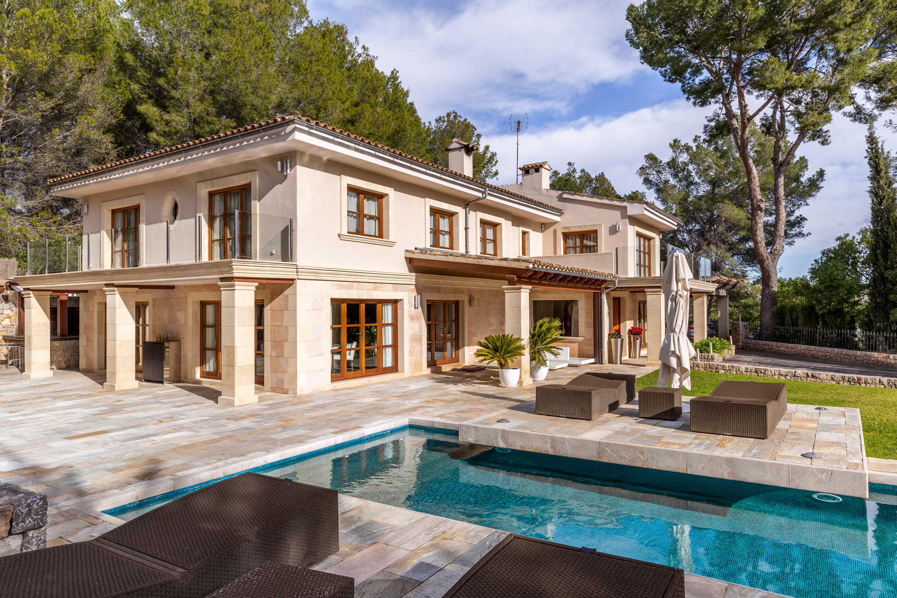 Casa de lujo con privacidad en Son Vida