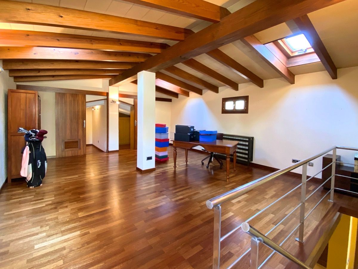 Spacious villa in Nova Santa Ponsa