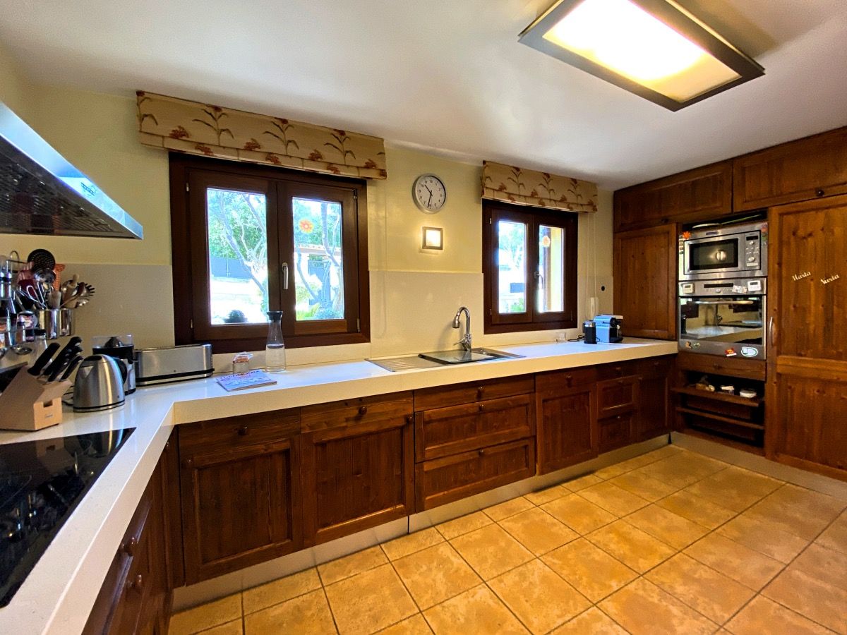 Spacious villa in Nova Santa Ponsa