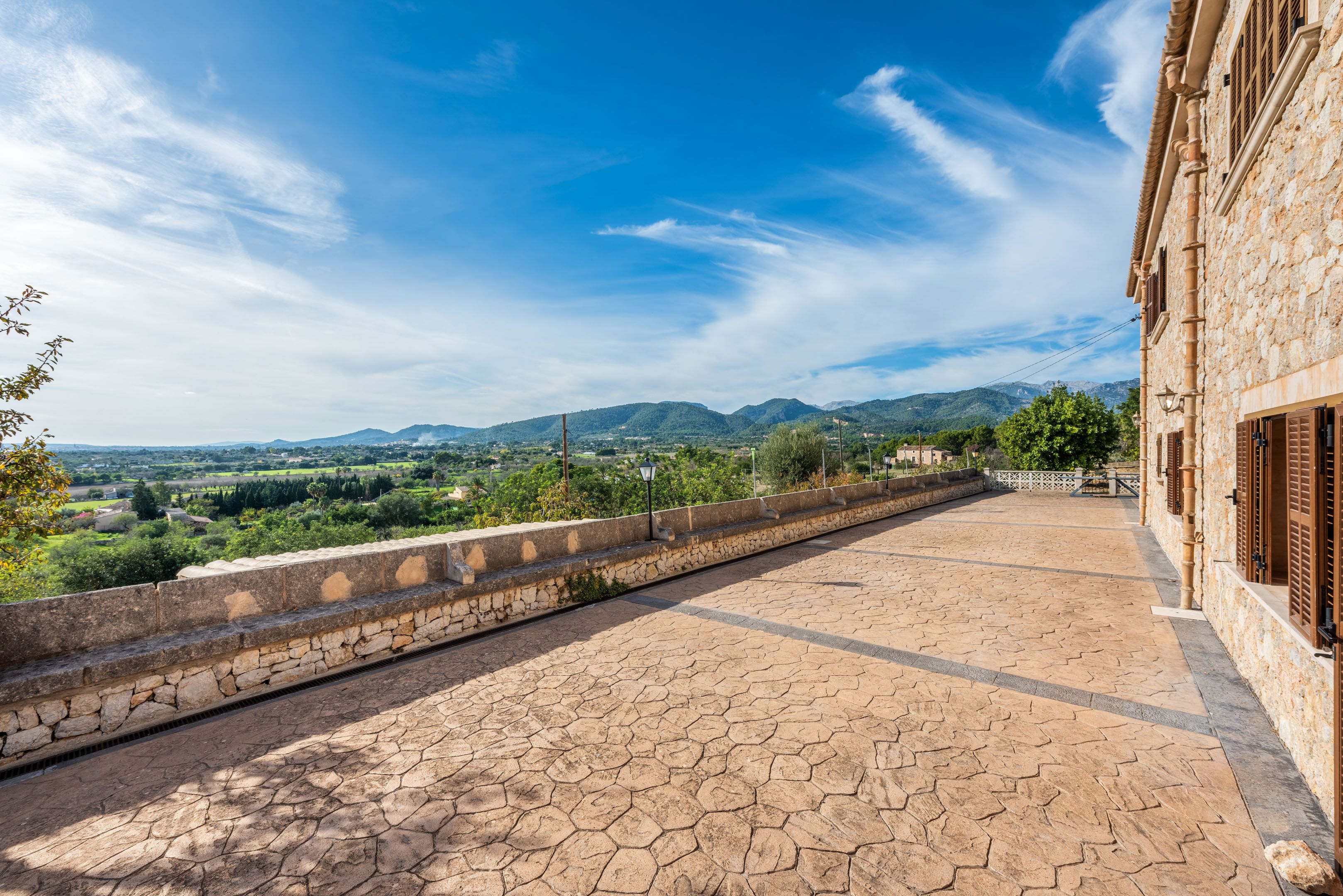 Charming villa in Mancor with touristic rental license