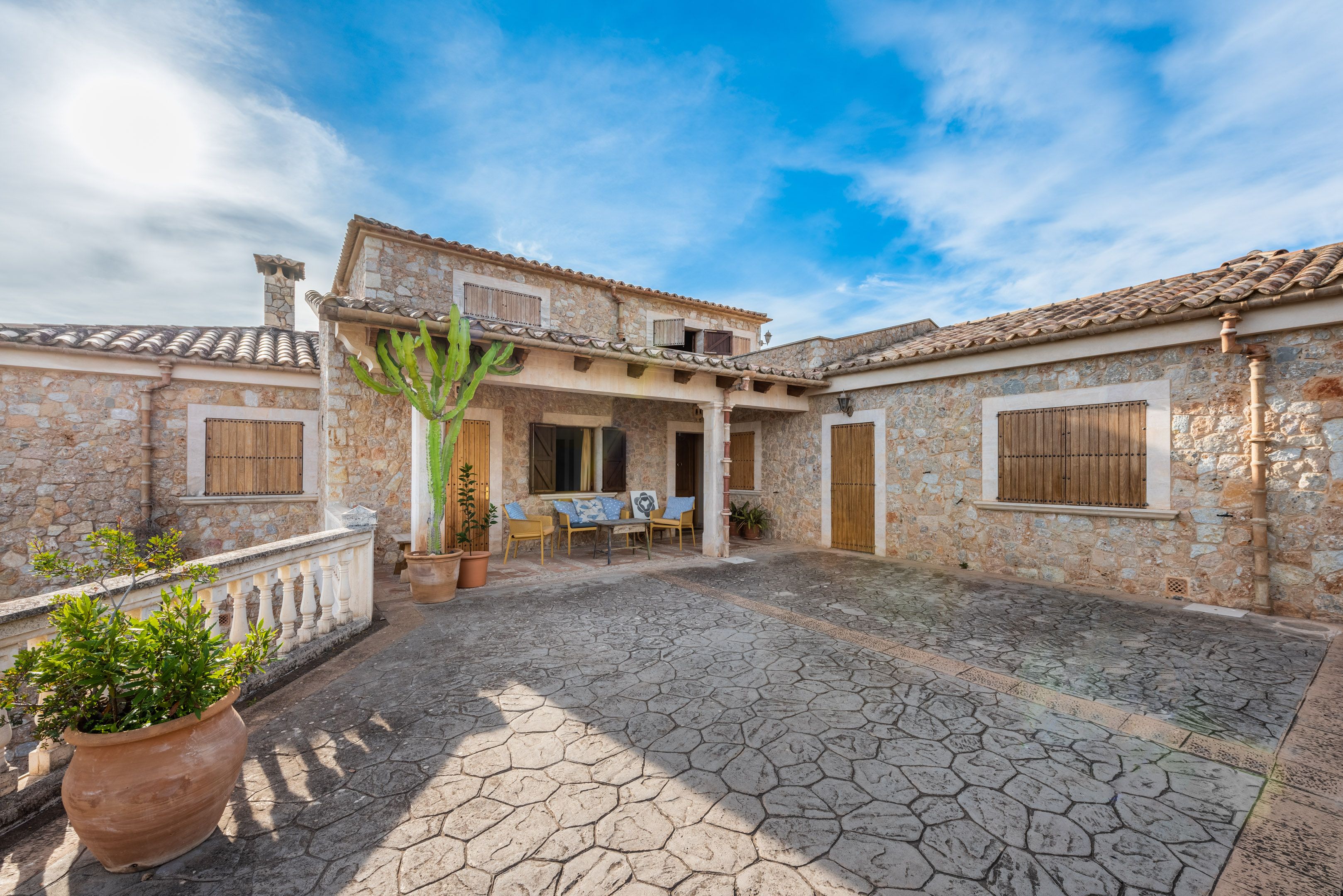 Charming villa in Mancor with touristic rental license