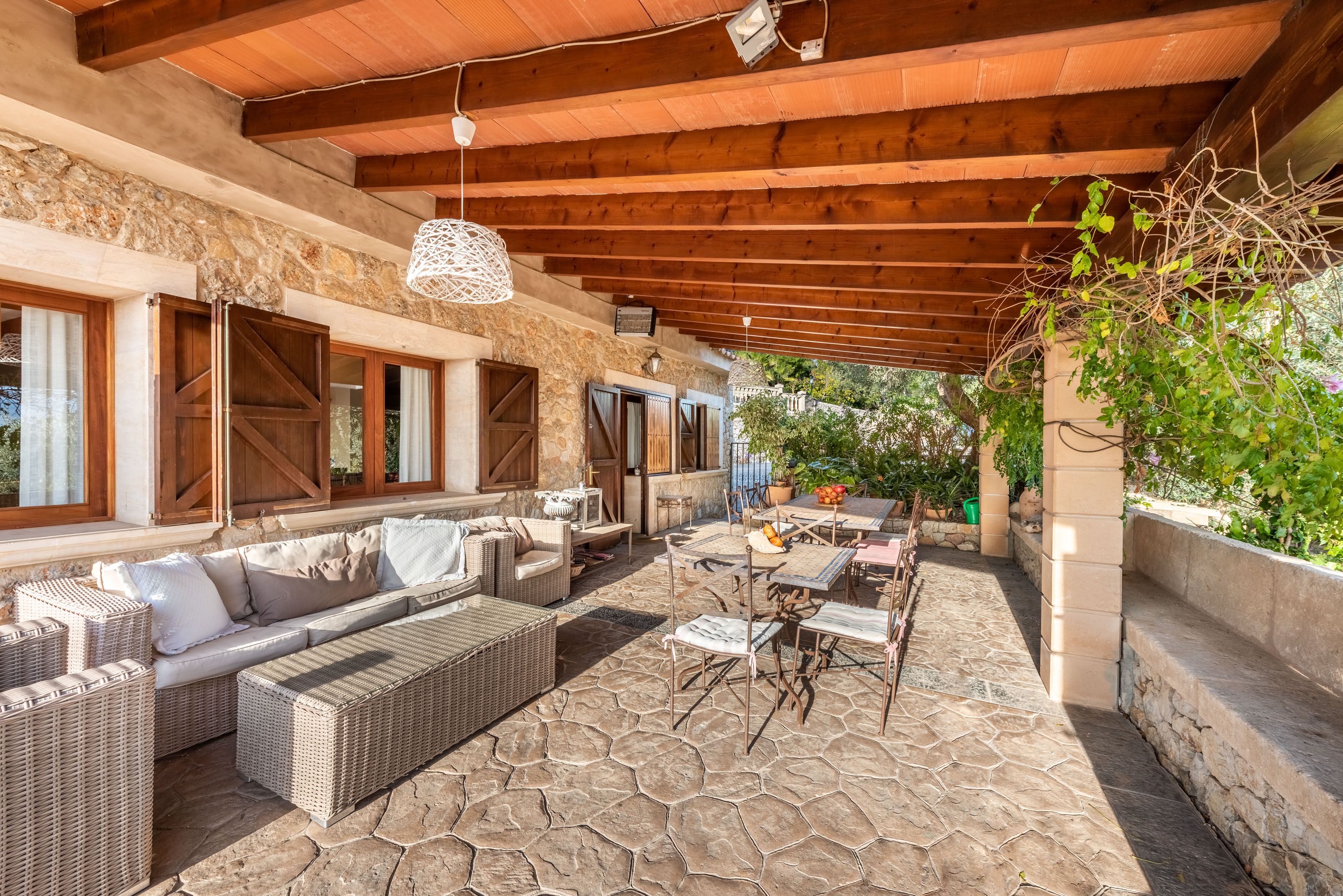 Charming villa in Mancor with touristic rental license