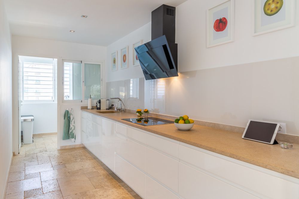 Spacious penthouse with sea views in Portals