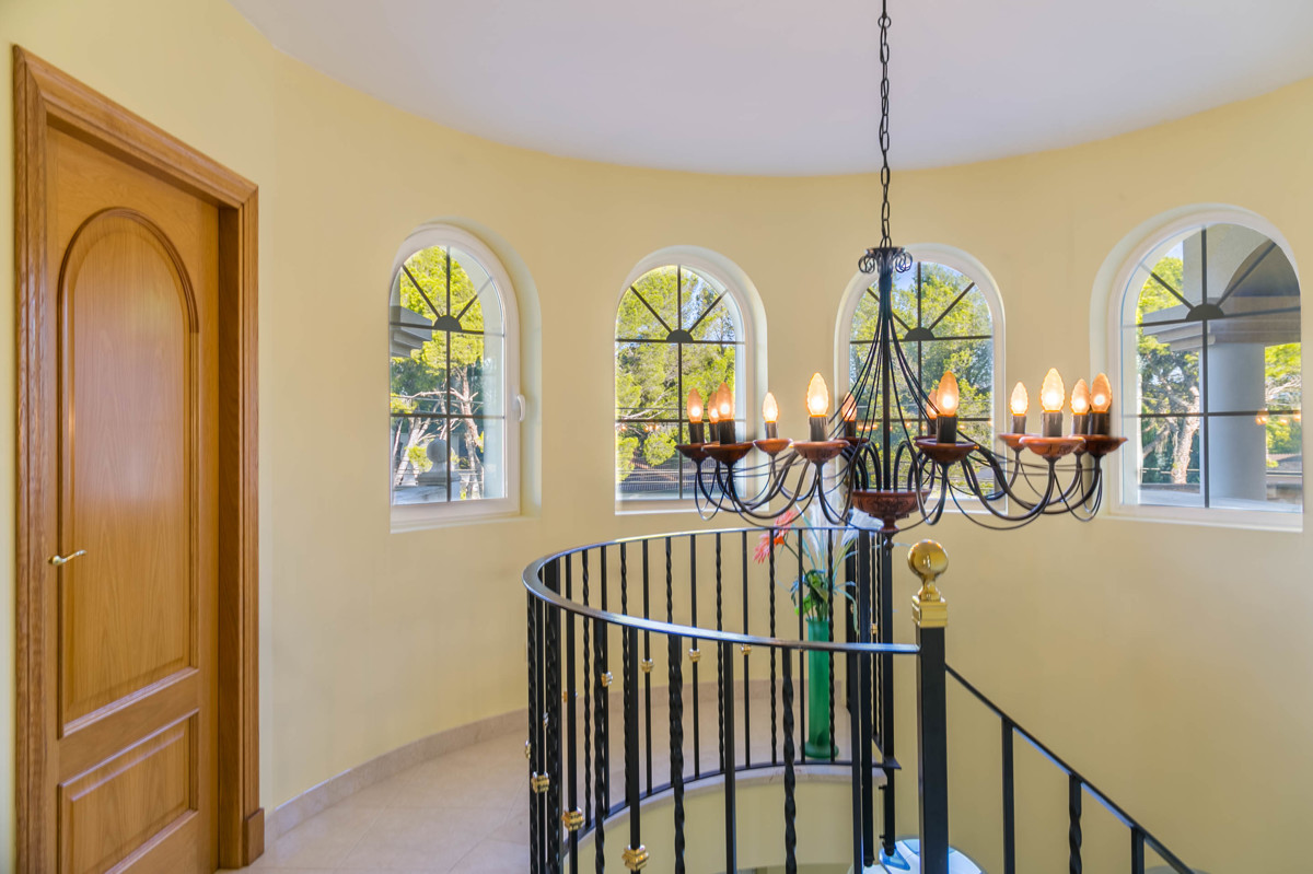 Mediterranean style family villa in Santa Ponsa 