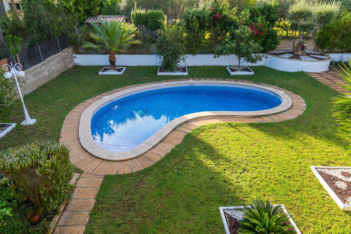 Mediterranean style family villa in Santa Ponsa 