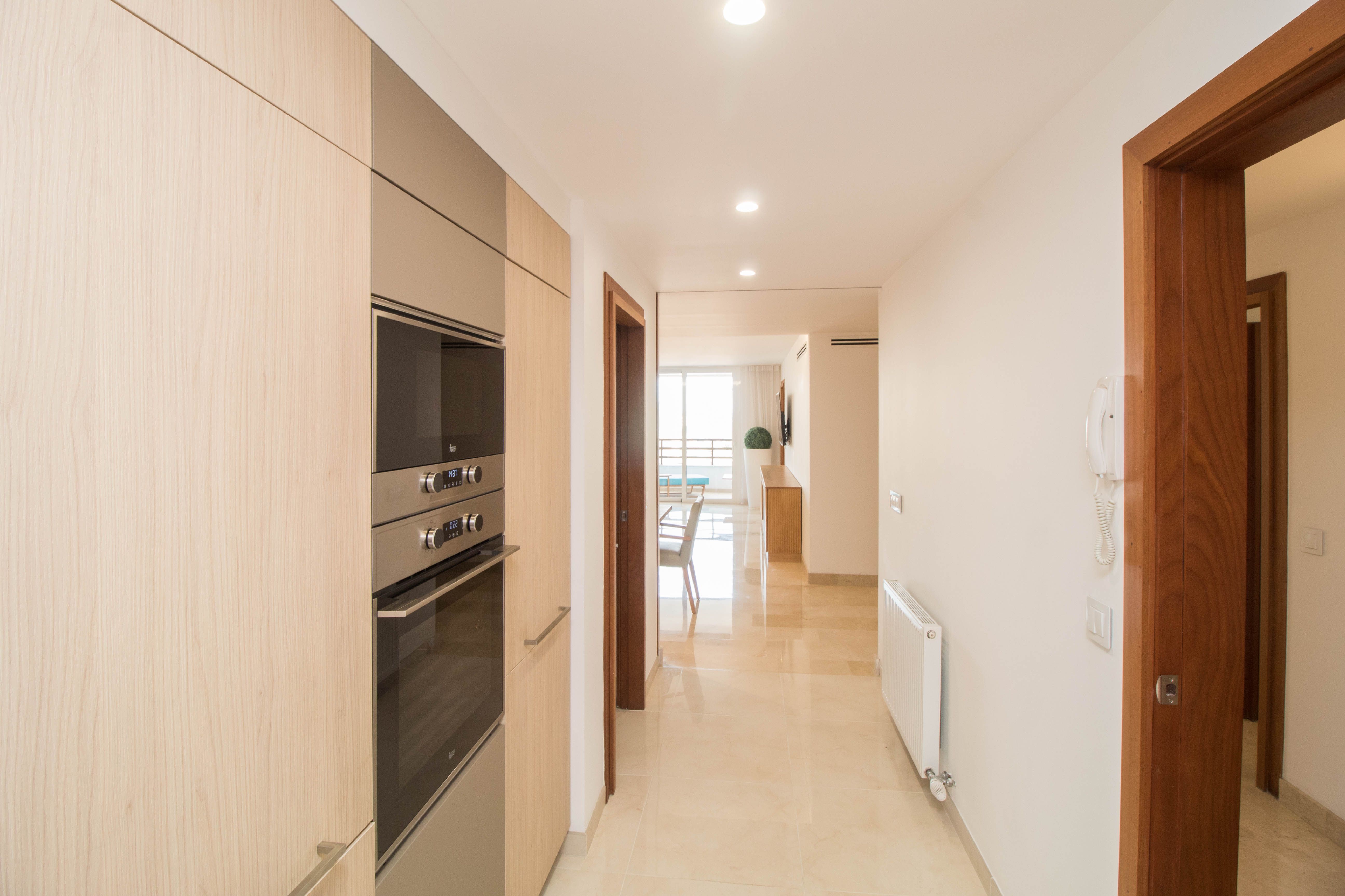 Modern sea view apartment with terrace in Palma City Beach