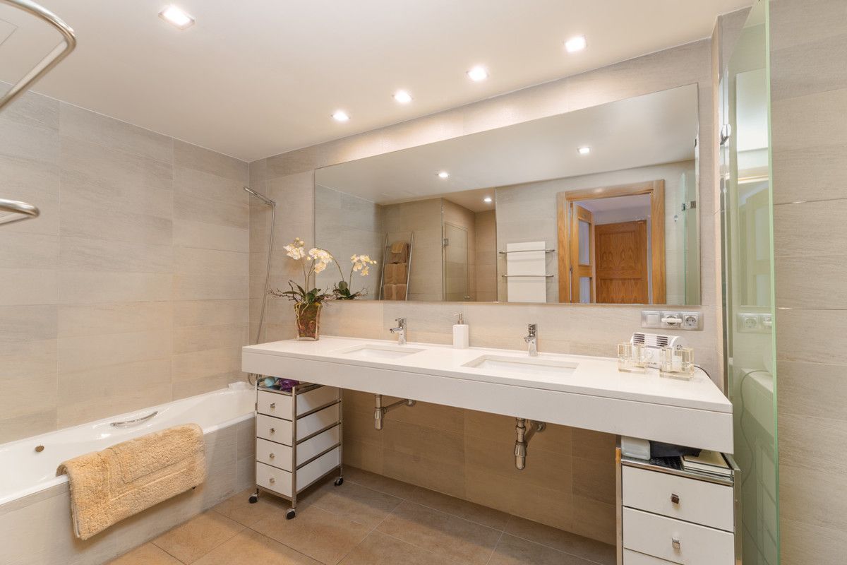 Beautiful Apartment in Palma-Portixol