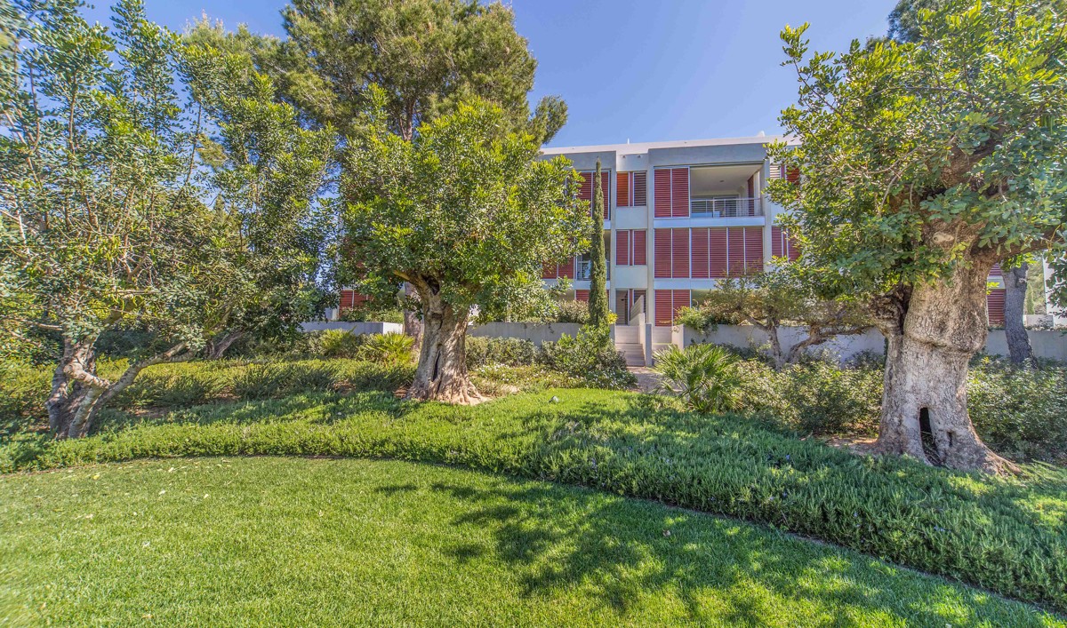  Luxury 2 bedroom flat in Bendinat 