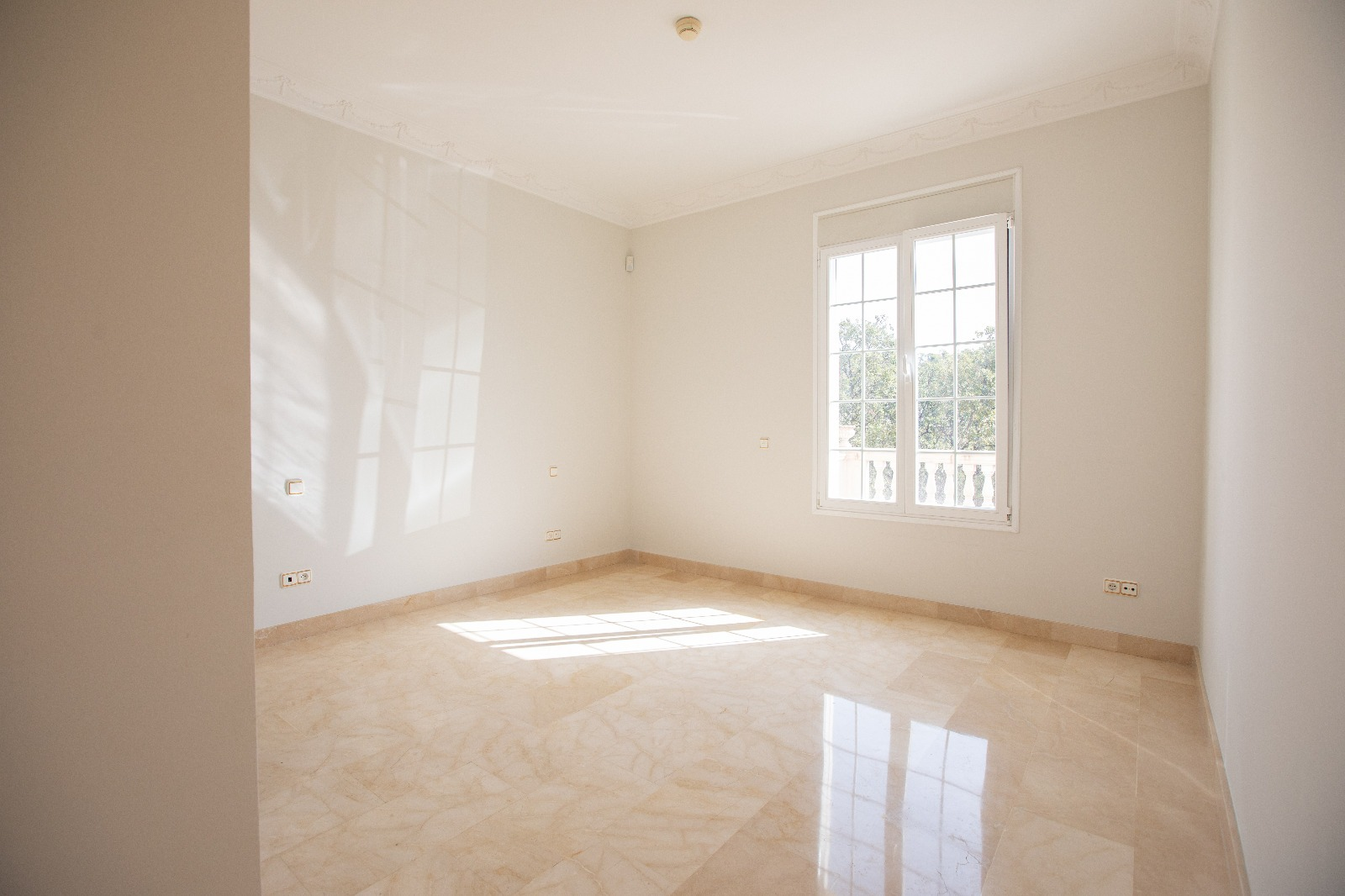 Spacious villa in Bendinat with seaviews