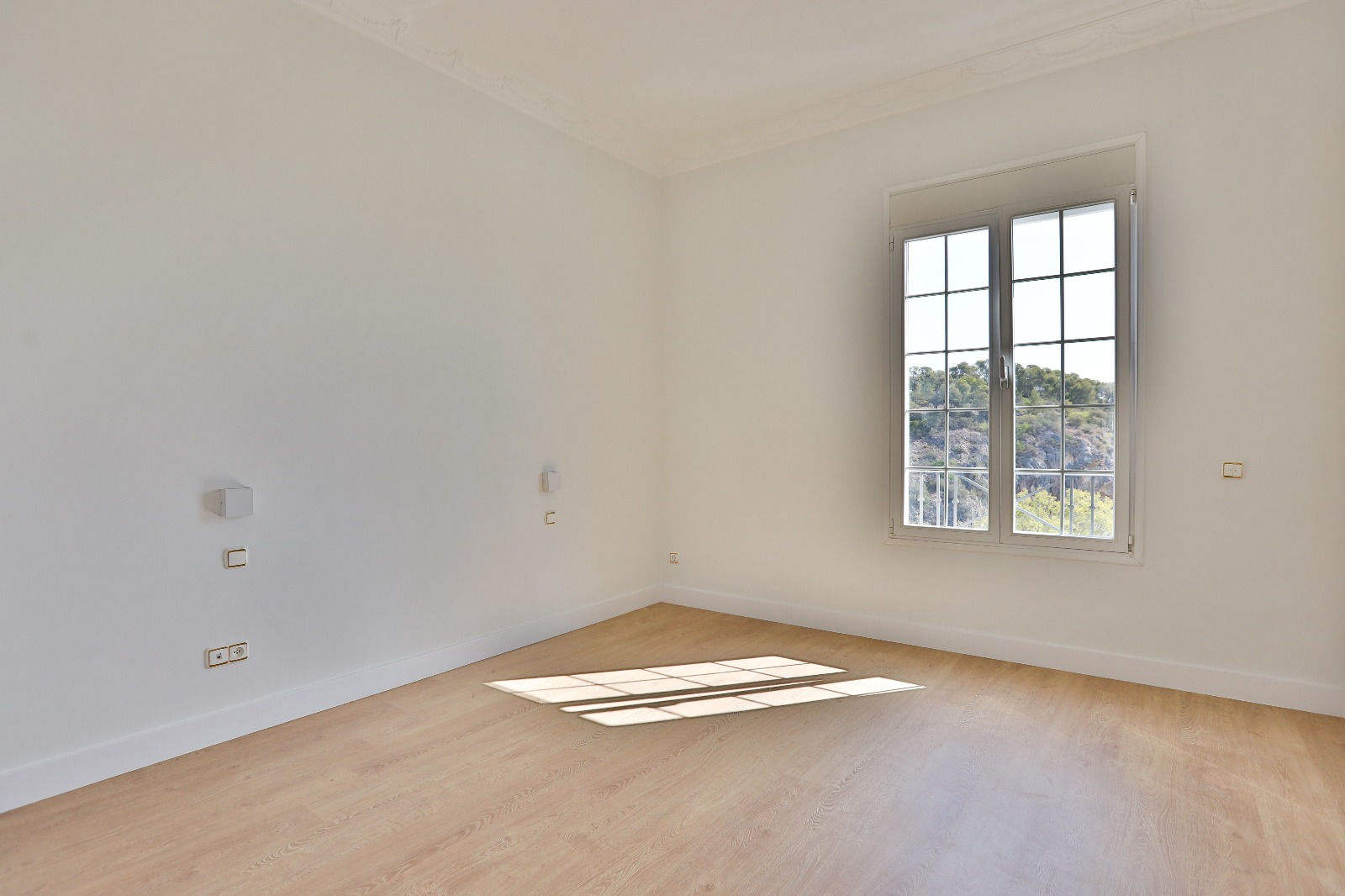 Spacious villa in Bendinat with seaviews