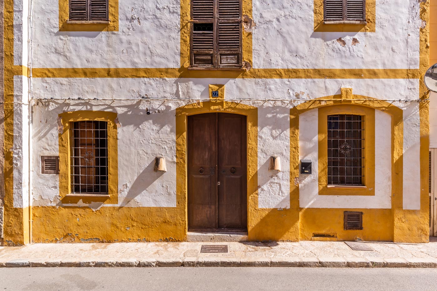 INVESTMENT: Authentic town house in Andratx Village