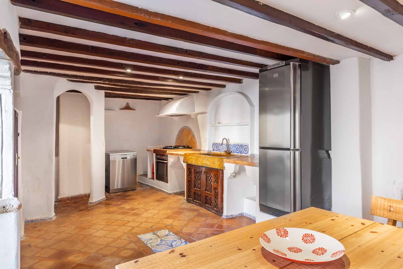 INVESTMENT: Authentic town house in Andratx Village