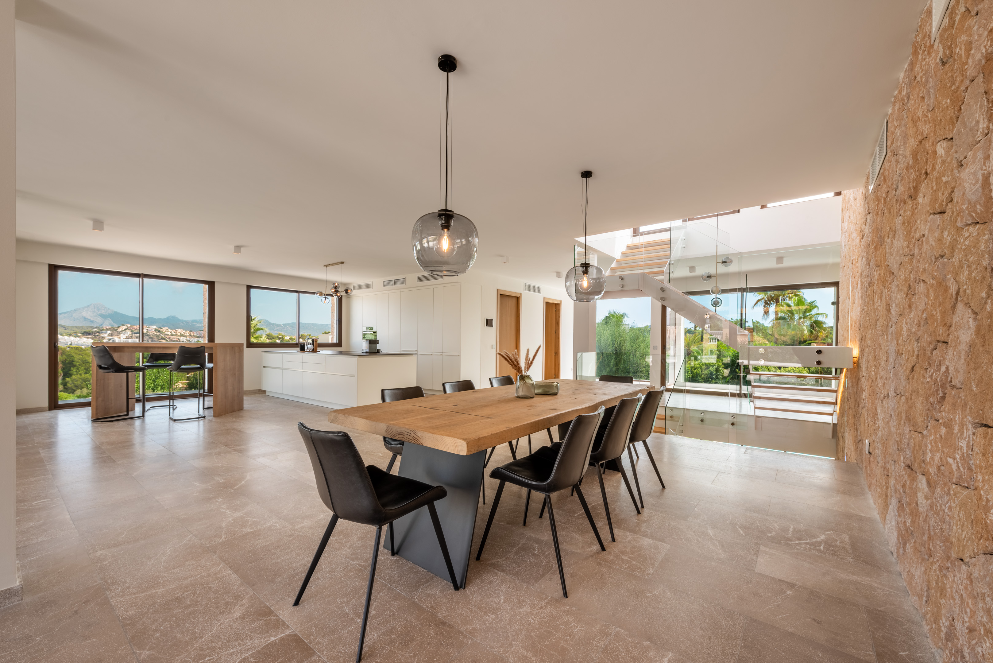 Spacious luxury villa in Nova Santa Ponsa