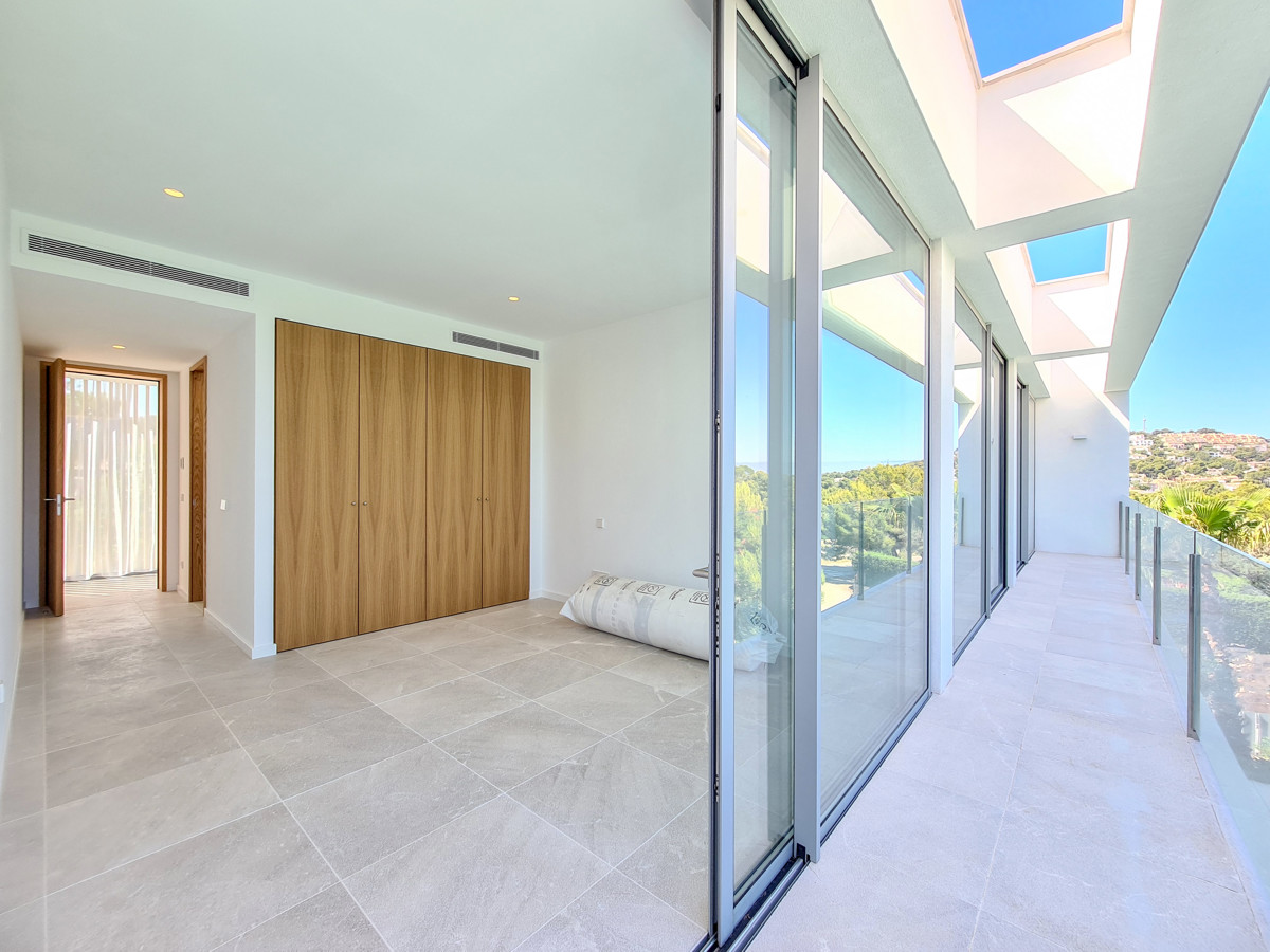 Spectacular modern style villa Santa Ponsa
