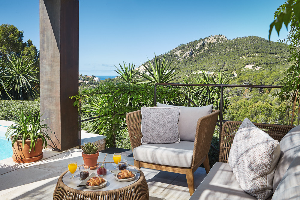  Stunning property in Montport Puerto Andratx 