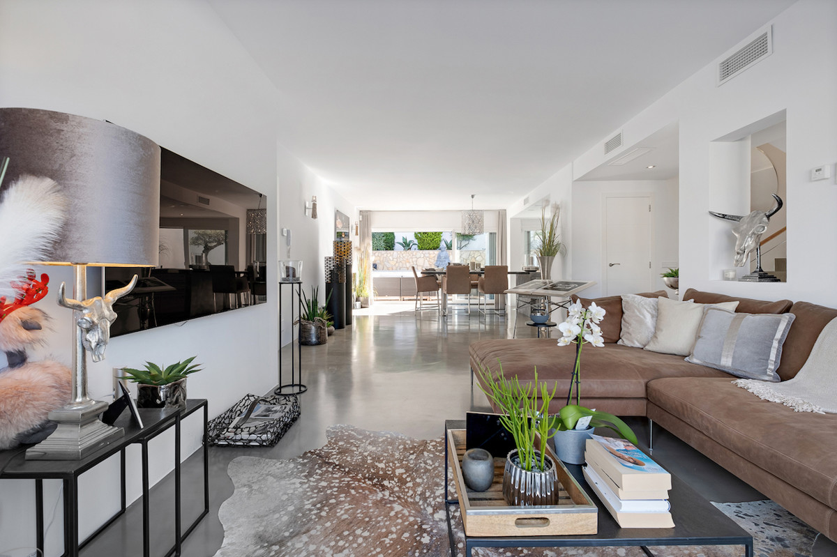 AMAZING: semi-detached house in Puerto Andratx