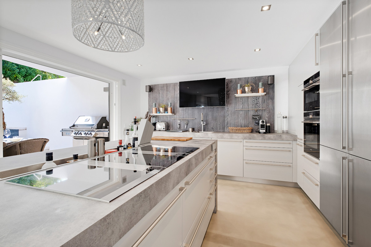 AMAZING: semi-detached house in Puerto Andratx