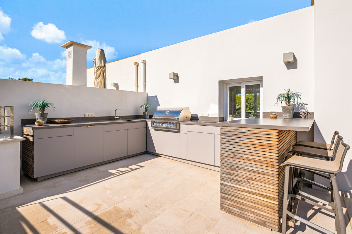 AMAZING: semi-detached house in Puerto Andratx