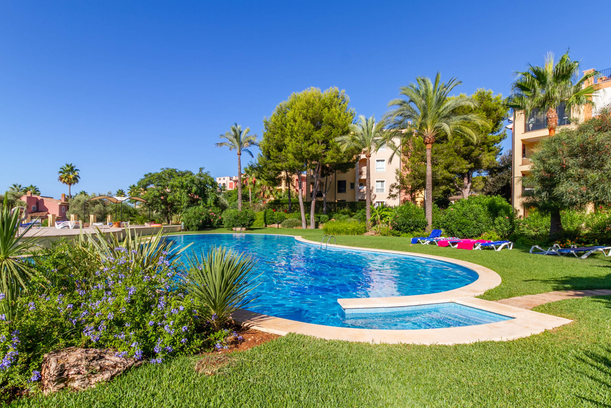  Top elegant garden apartment Santa Ponsa 