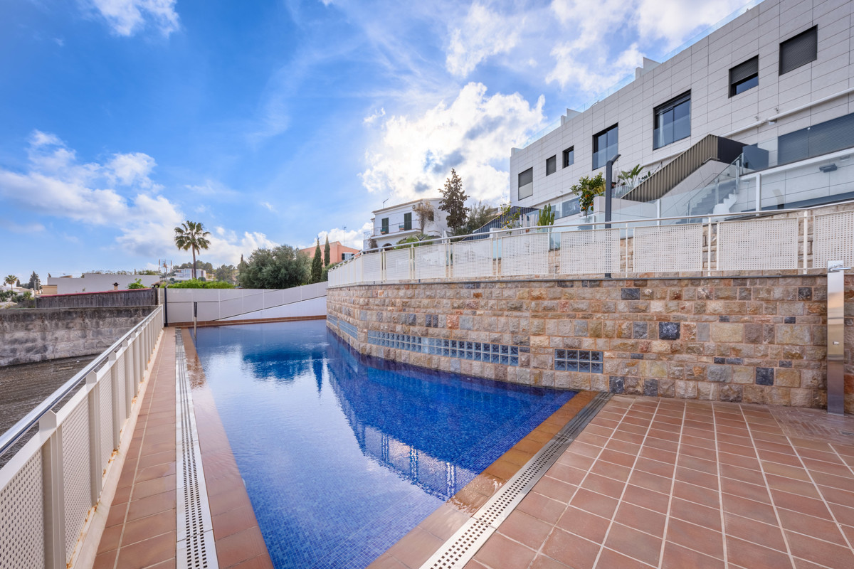  Stunning town house with sea views Genova Palma 