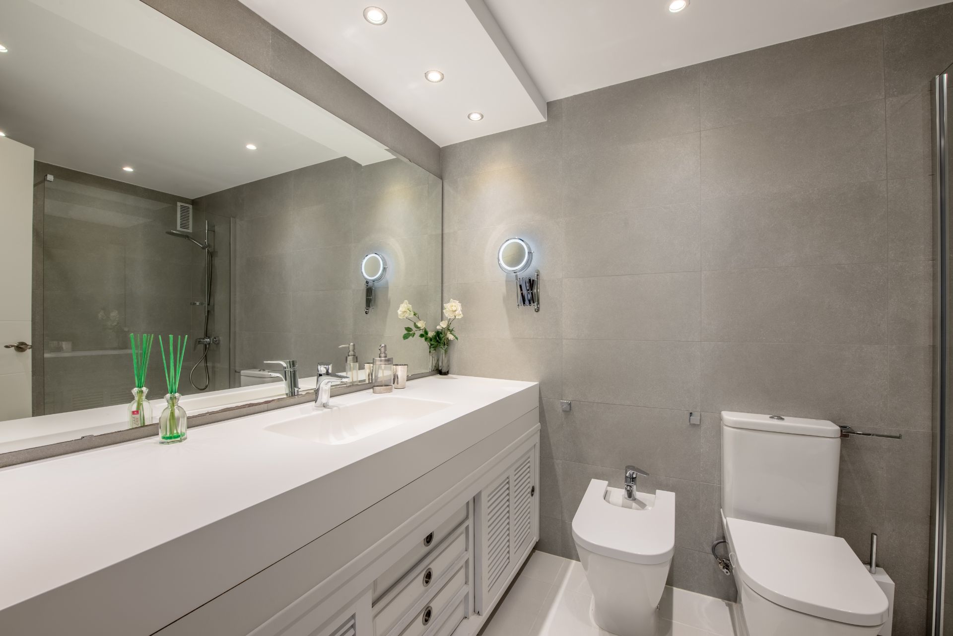  Completeley renovated apartment Sant Augustin 