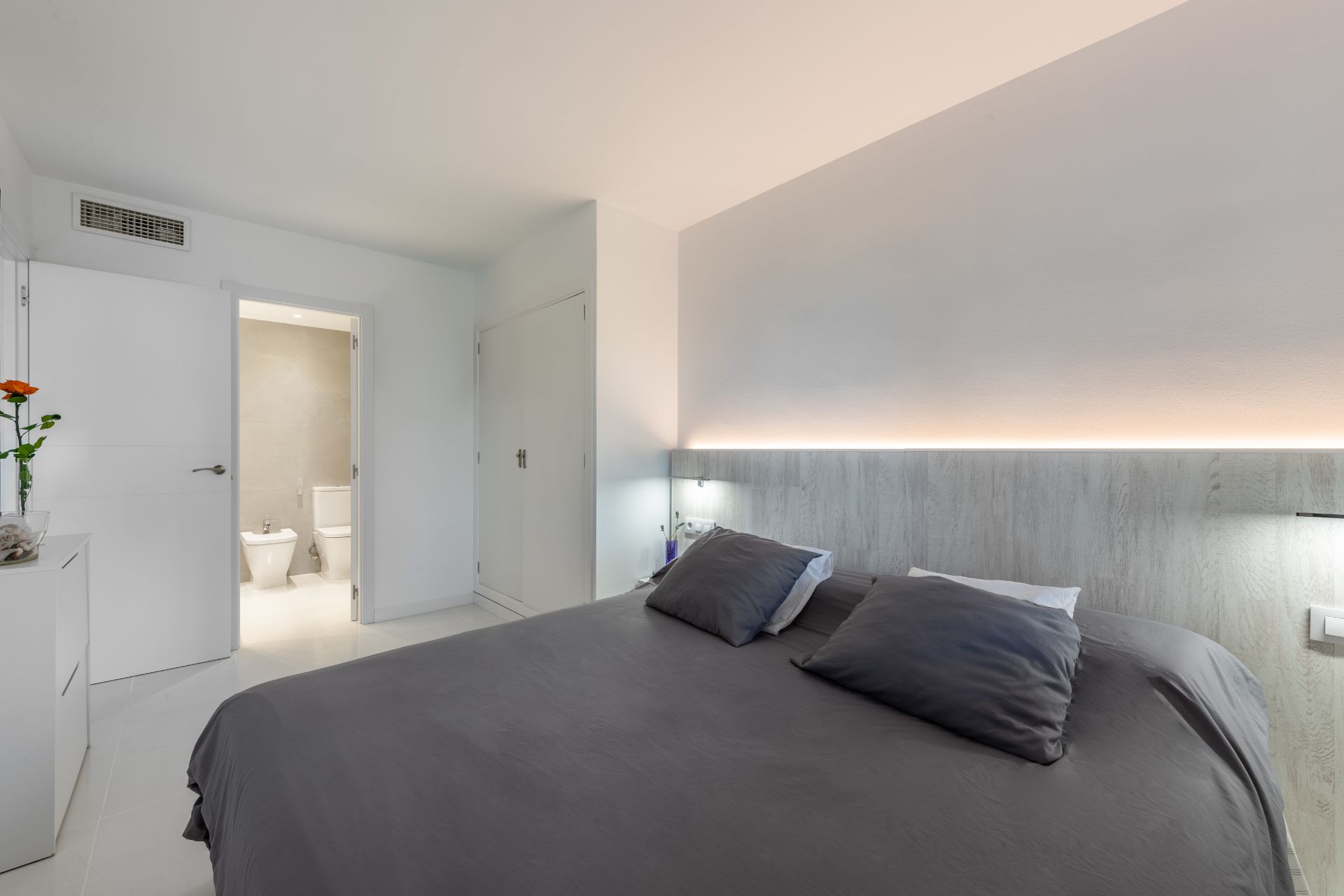  Completeley renovated apartment Sant Augustin 