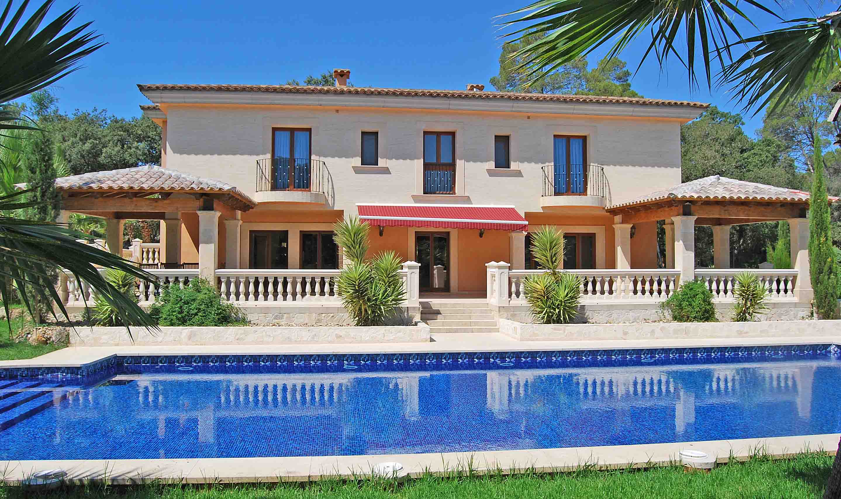 Breathtaking country home in idyllic location