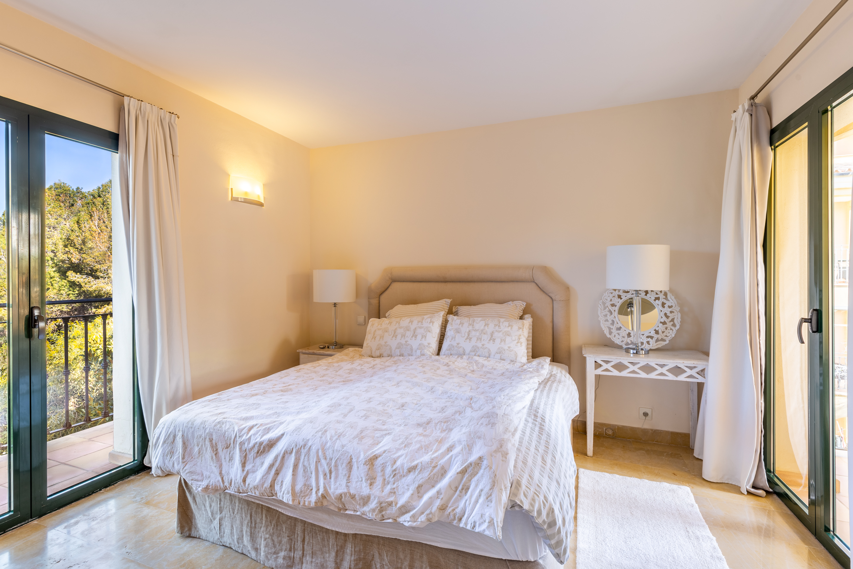 Spacious penthouse in a luxury Golf residence in Nova Santa Ponsa