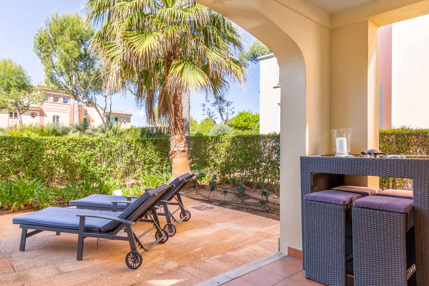 Corner town house in Las Adelfas Nova Santa Ponsa