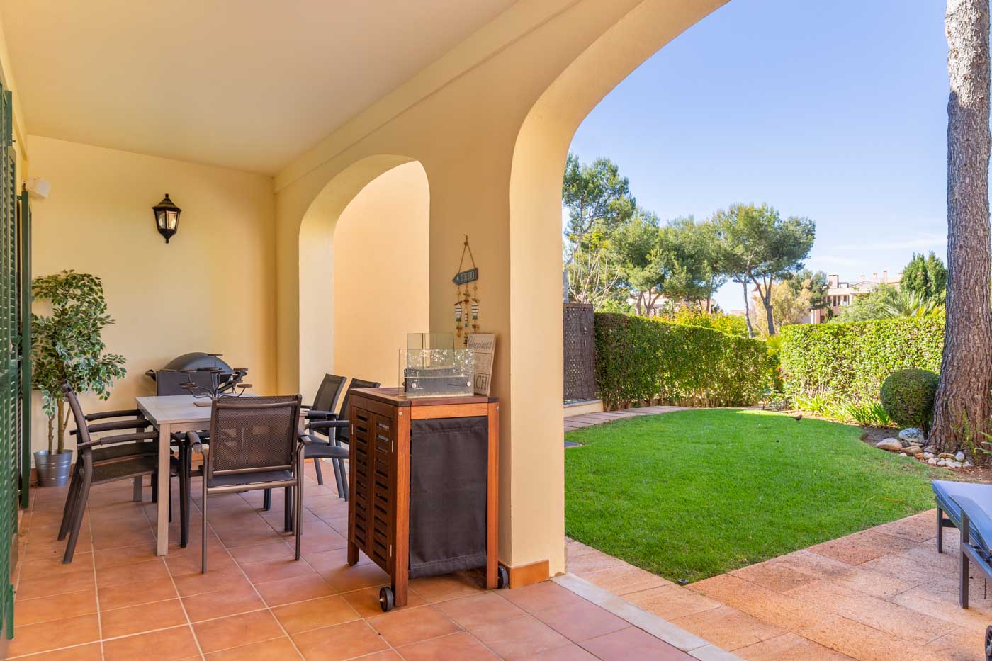 Corner town house in Las Adelfas Nova Santa Ponsa