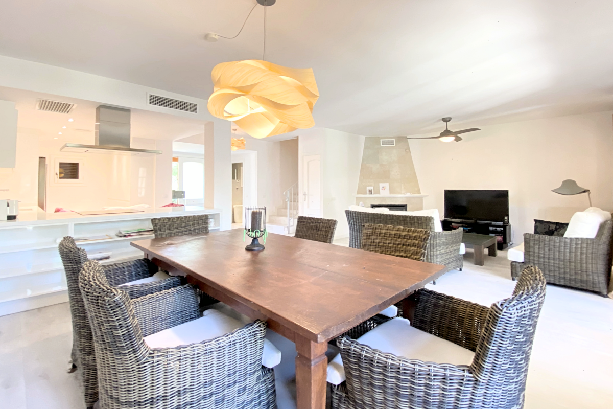 Townhouse in a beautiful residential community in Santa Ponsa