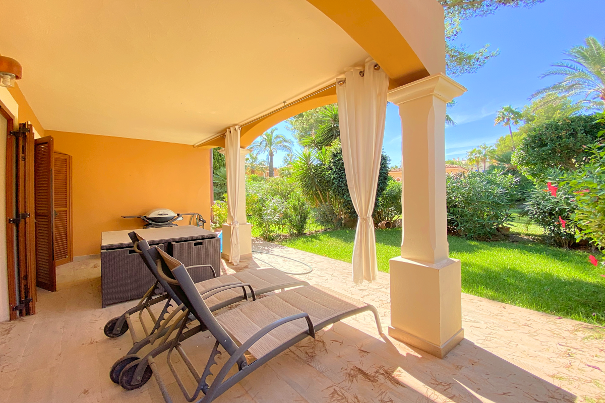 Townhouse in a beautiful residential community in Santa Ponsa