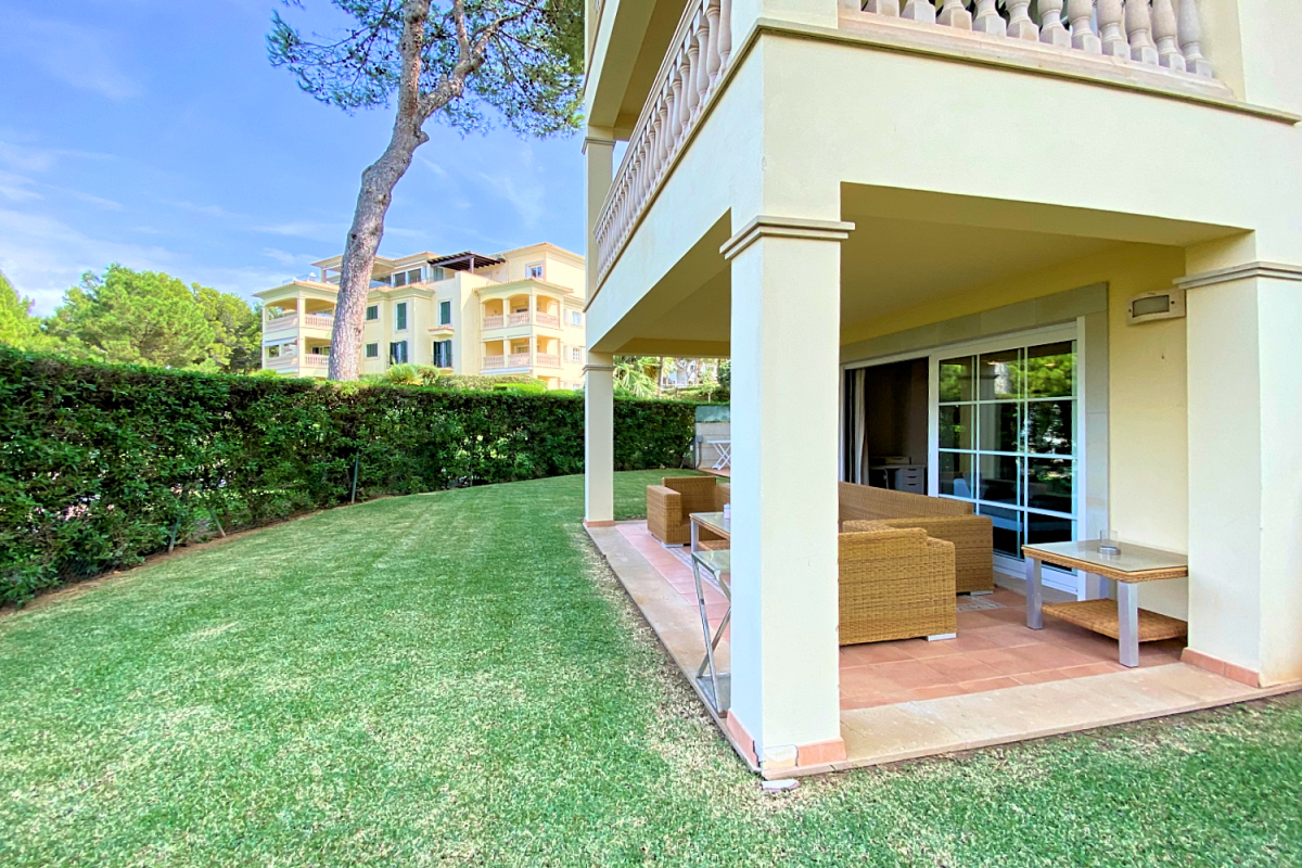 Garden apartment in Nova Santa Ponsa